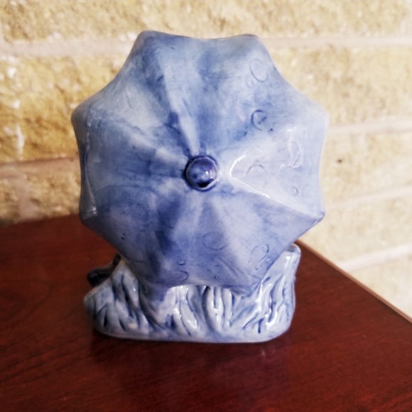 Vintage, Porcelain, Figurine," Girl and boy Under the Umbrella" - Picture 3 of 5